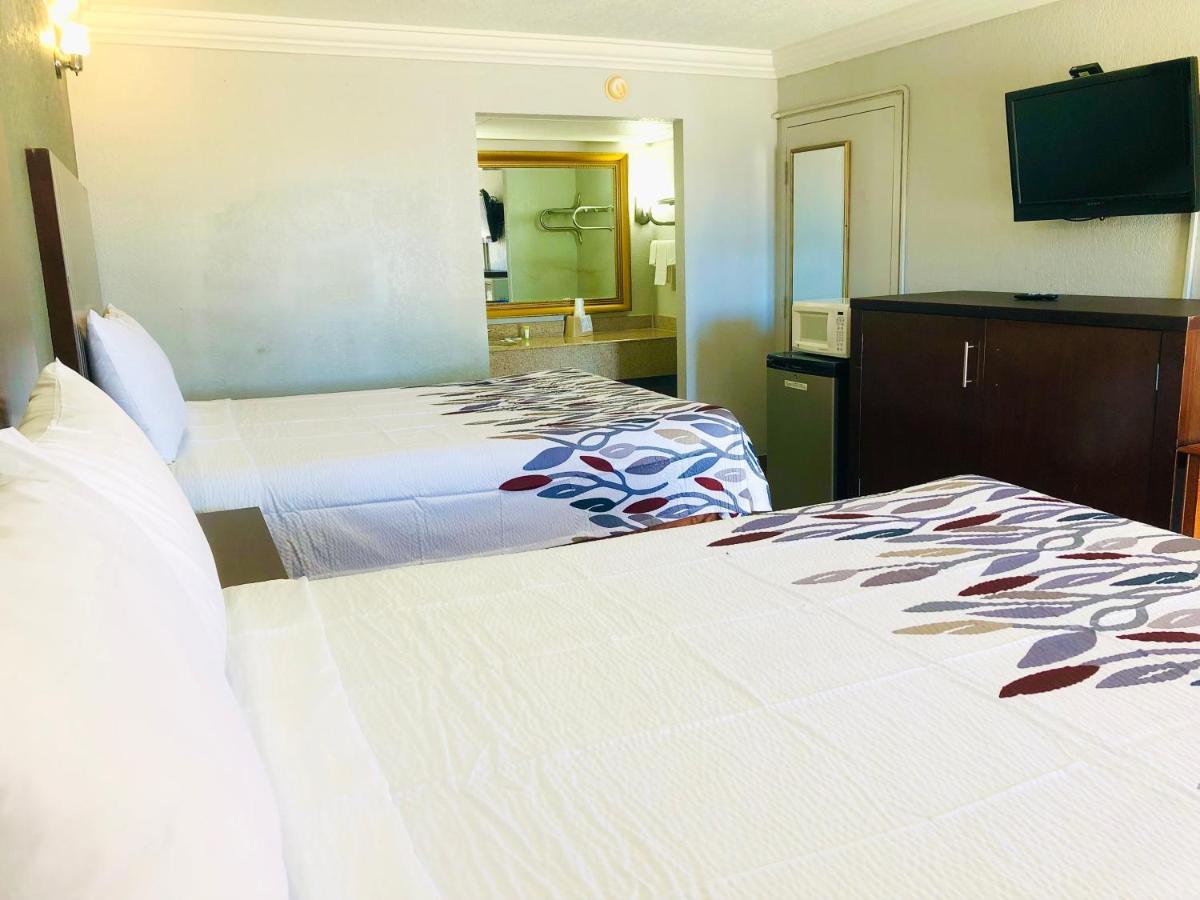 Budget And Hotel 4*